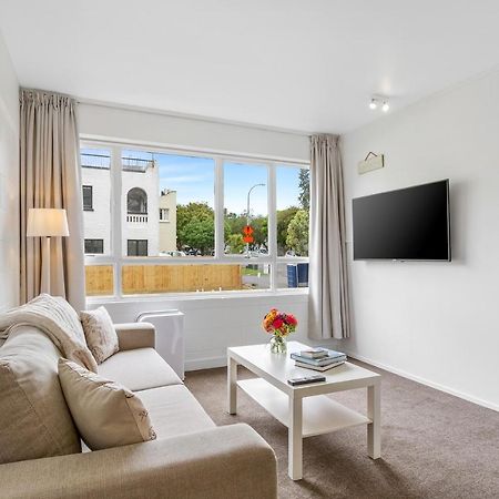 One Bedroom Apartment, Heart of Newmarket Auckland Buitenkant foto