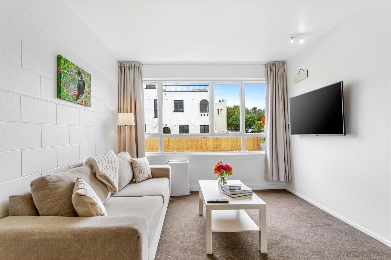 One Bedroom Apartment, Heart of Newmarket Auckland Buitenkant foto