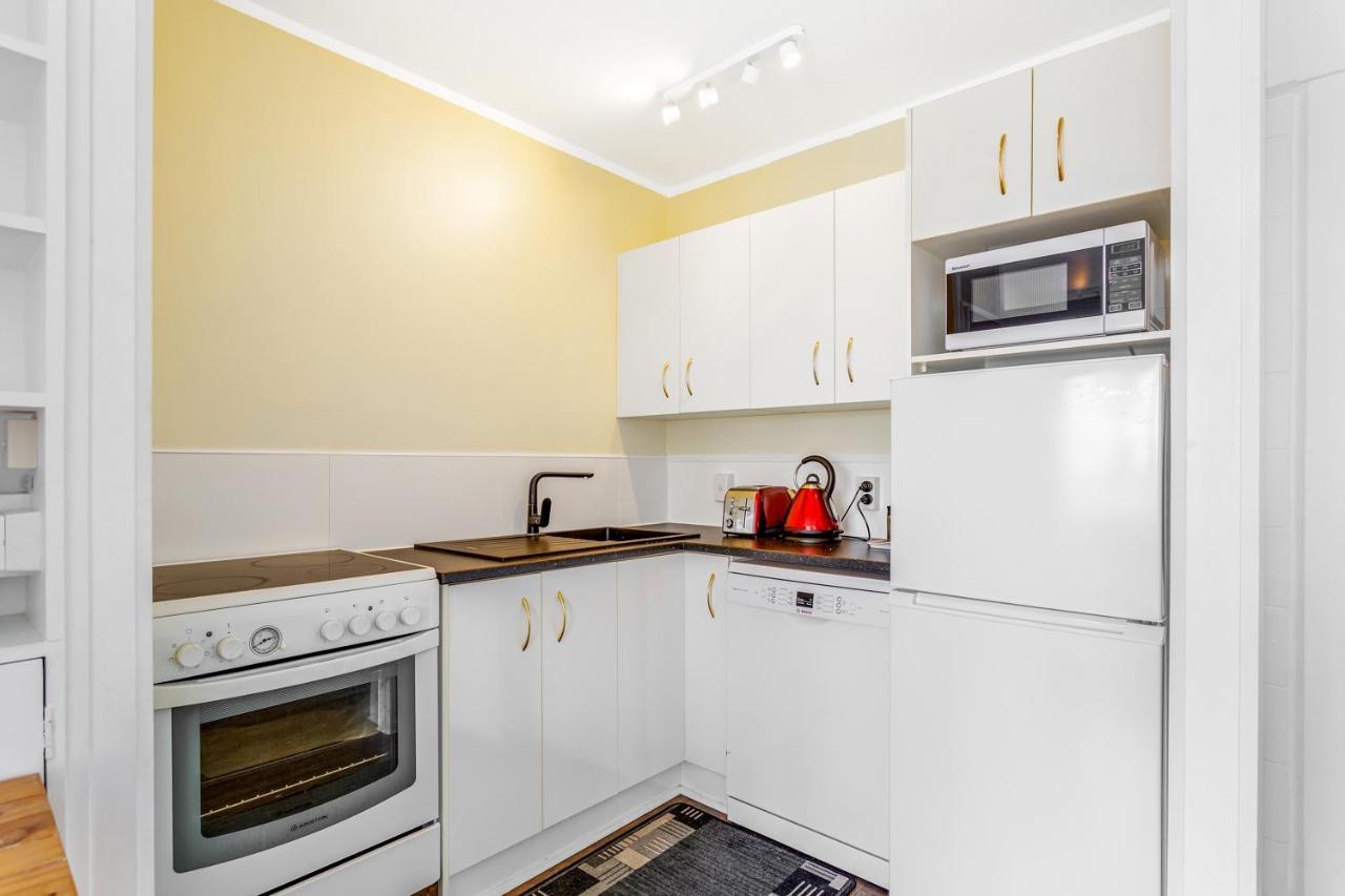 One Bedroom Apartment, Heart of Newmarket Auckland Buitenkant foto